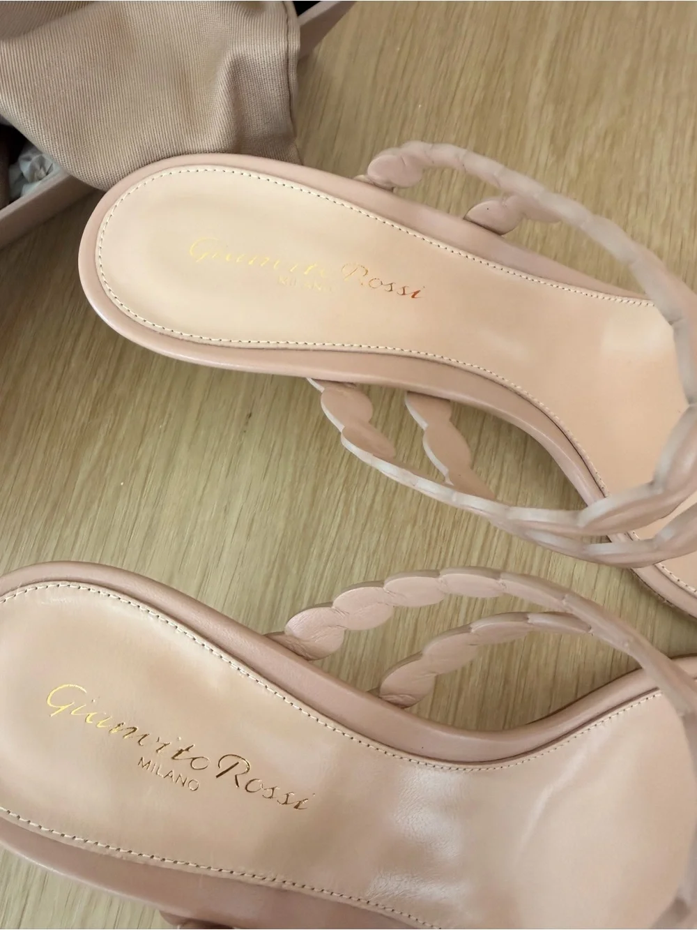 NIB ✨ GIANVITO ROSSI Kay Napa Peach Heel Sandals 9.5 $795